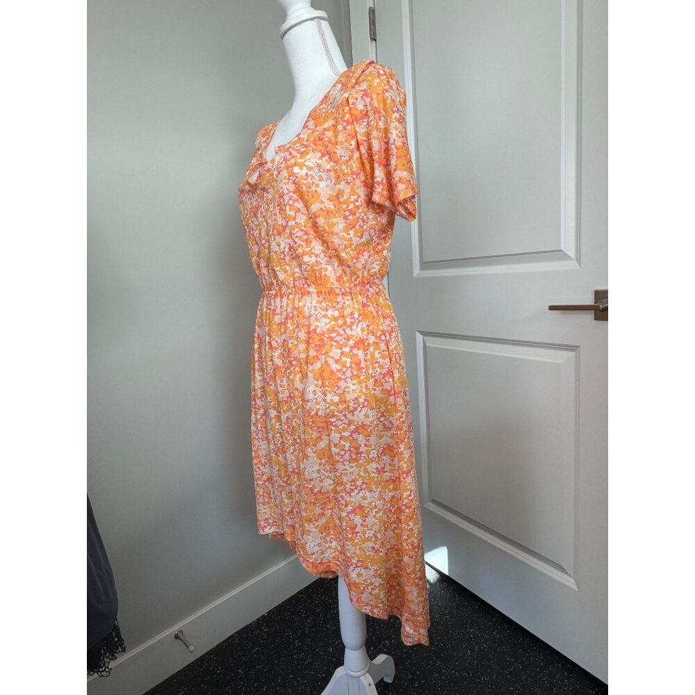 Alternative Flutter-Sleeve Flamingo Ditzy Print V-Neck Elastic Waist Dress Women - Picture 3 of 13